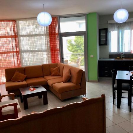 Lorenso Guest House Saranda Extérieur photo
