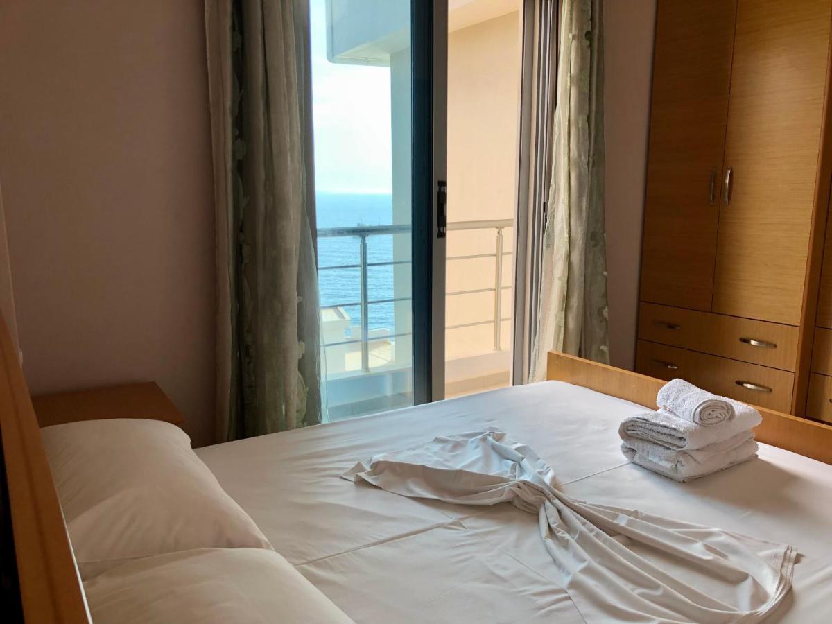Lorenso Guest House Saranda Extérieur photo